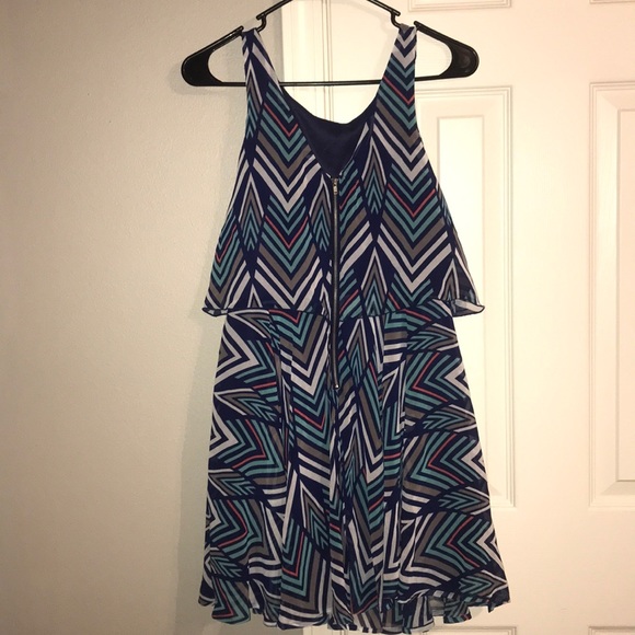 patterned flowy dress - Picture 2 of 2
